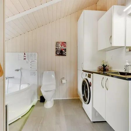 בית נופש Hwiting - 200m From The Sea By Interhome *