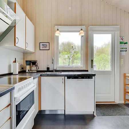 Hwiting - 200m From The Sea By Interhome Feriehus